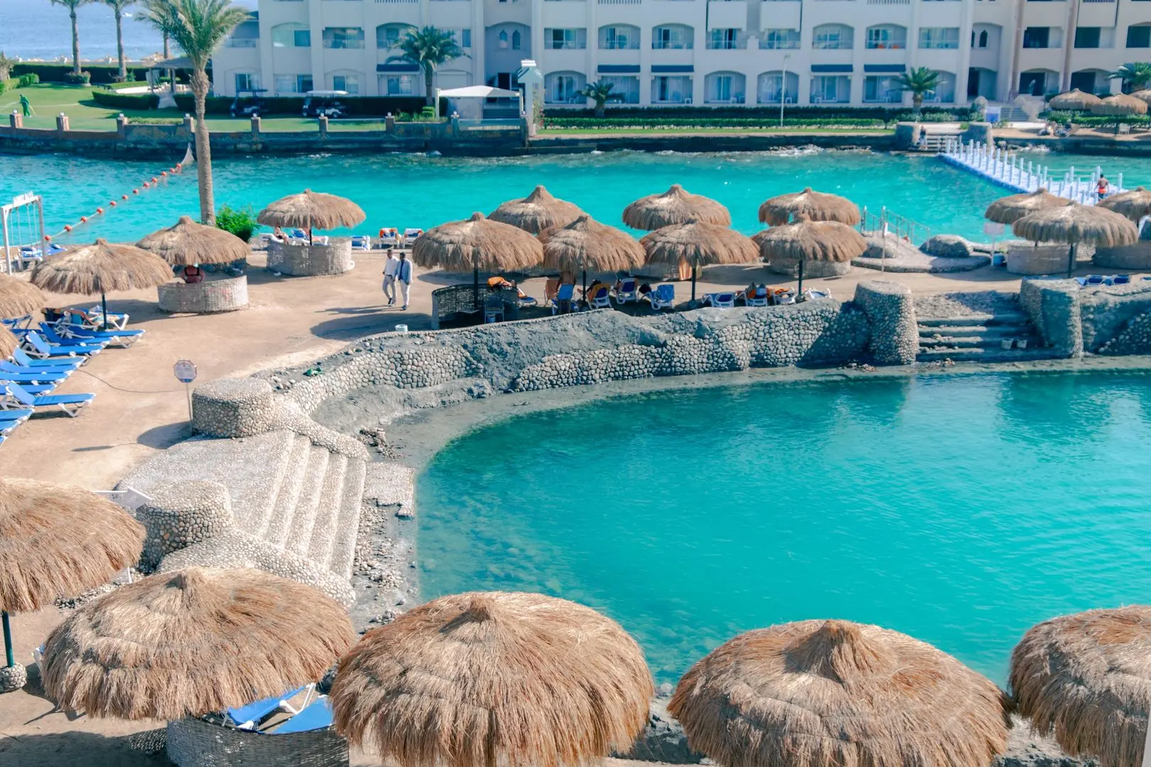 Sunny Days El Palacio 3 sunny days el palacio hurghada 03 poollandschaft