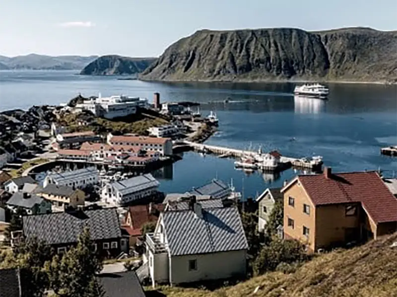 wagner-reisen-reisebuero-rosenheim-last-minute-angebote-urlaub-buchen-130-jahre-hurtigruten-1-03 Kopie